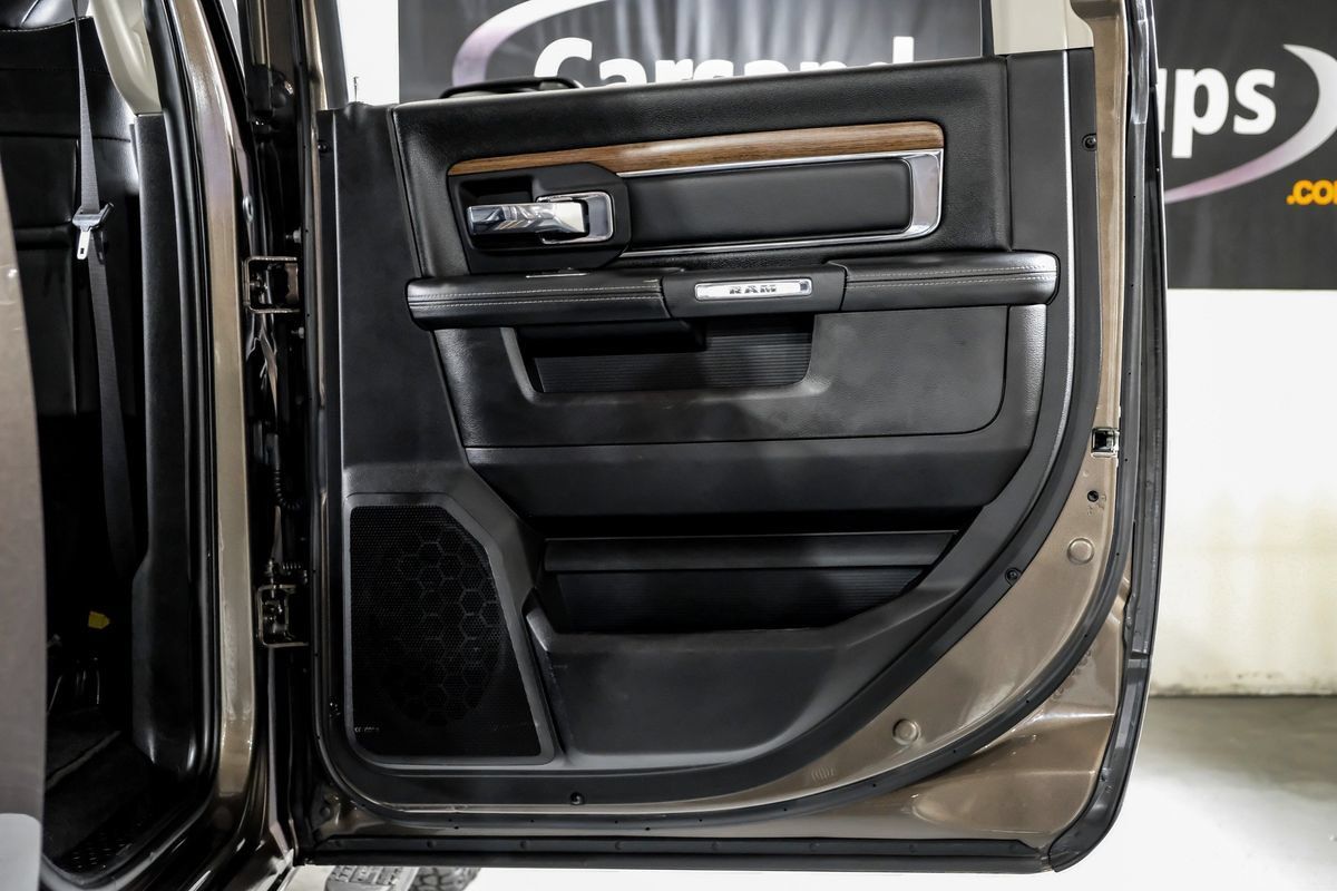 Used 2018 RAM 3500 Laramie AWD/4WD image 37