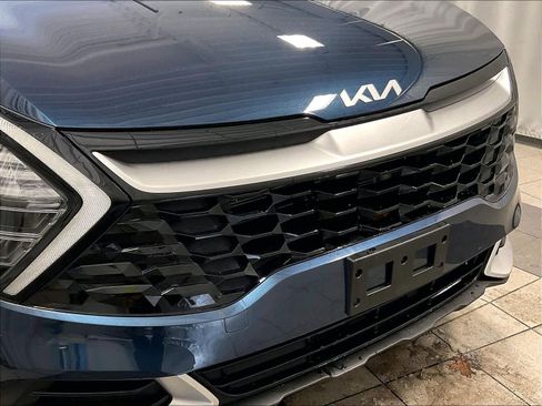 Used 2024 Kia Sportage EX w/ EX Premium Package image 32