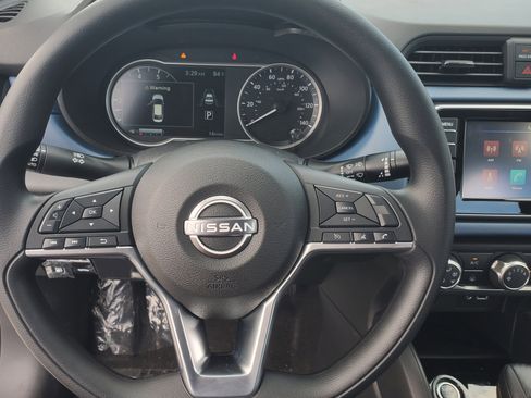 New 2025 Nissan Versa SV w/ Trunk Package image 21