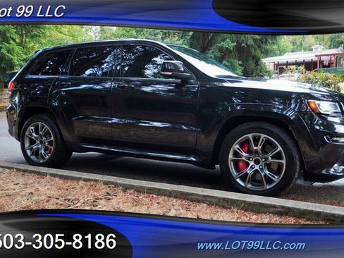 Used 2014 Jeep Grand Cherokee SRT8 w/ Luxury Group II AWD/4WD image 7