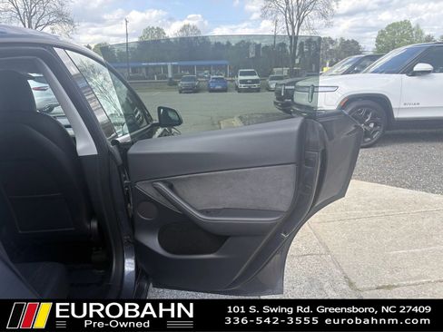 Used 2023 Tesla Model Y Long Range AWD/4WD image 13