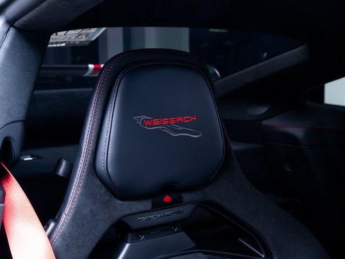 Used 2026 Porsche 911 GT3 RWD image 16