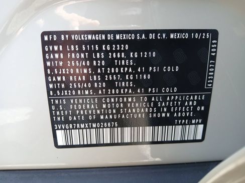 Used 2026 Volkswagen Tiguan SE R-Line AWD/4WD image 30