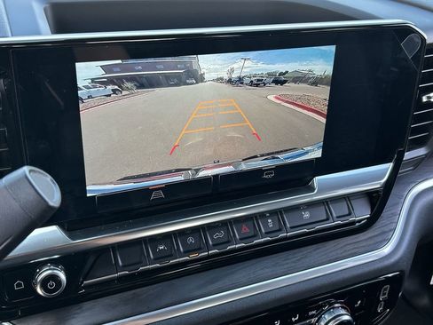 Used 2026 GMC Sierra 1500 SLT image 15