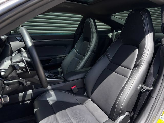 Certified 2020 Porsche 911 Carrera S RWD image 5