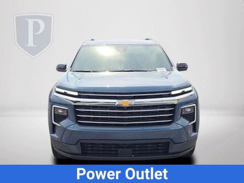 New 2026 Chevrolet Traverse LT w/ Driver Confidence Package FWD image 13