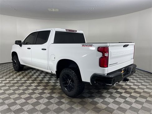 Used 2022 Chevrolet Silverado 1500 Custom Trail Boss w/ Safety Confidence Package image 14