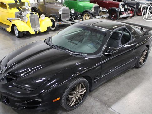 Used 1999 Pontiac Firebird Formula image 16