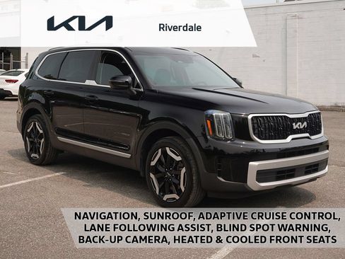 Used 2025 Kia Telluride EX FWD image 1