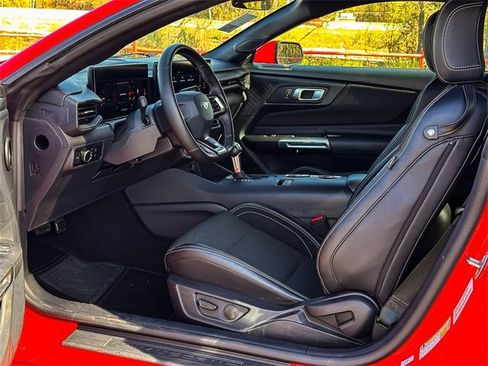 Used 2024 Ford Mustang EcoBoost image 10