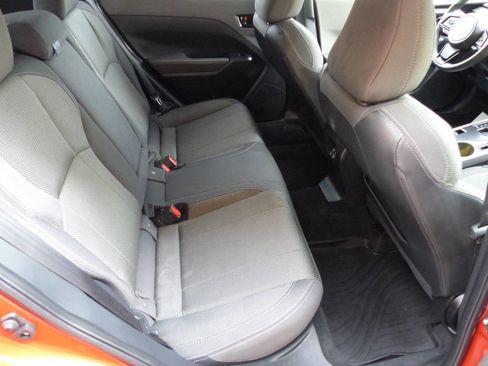 Used 2024 Subaru Crosstrek 2.0i Premium AWD/4WD image 30