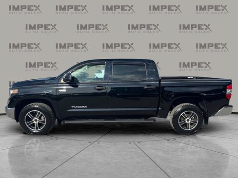 Used 2019 Toyota Tundra SR5 w/ SR5 Upgrade Package RWD image 2