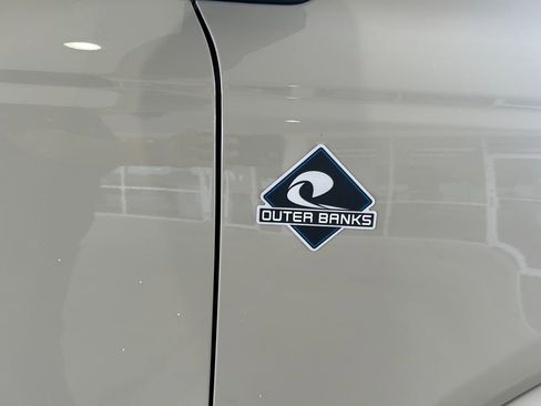 New 2026 Ford Bronco Outer Banks AWD/4WD image 18