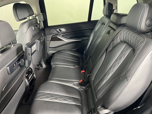 Used 2020 BMW X7 xDrive40i w/ Premium Package image 20
