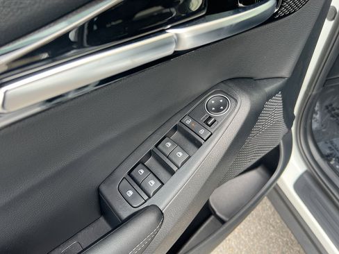 New 2026 Kia Seltos EX w/ EX Sunroof Package image 18