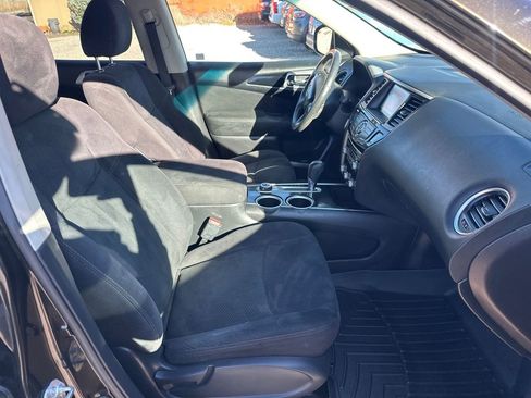 Used 2015 Nissan Pathfinder SV w/ Trailer Tow Package image 21