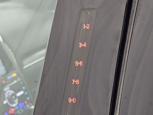 Used 2016 Ford Explorer Limited image 10