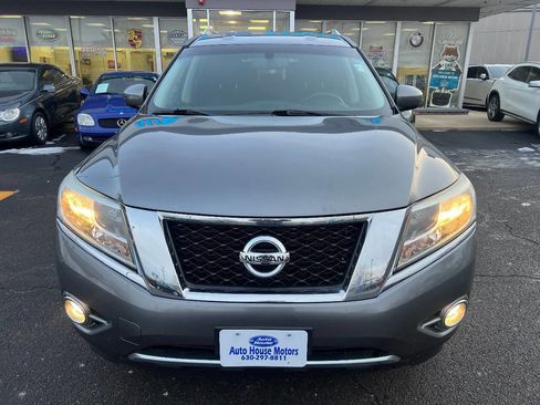 Used 2015 Nissan Pathfinder SV image 5