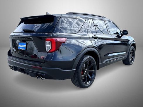 Used 2024 Ford Explorer ST w/ Equipment Group 401A image 5