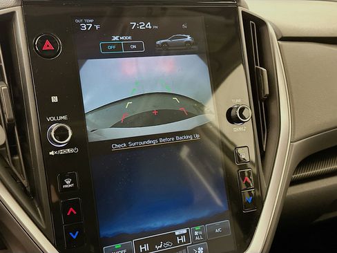 Used 2024 Subaru Crosstrek 2.0i Premium image 22