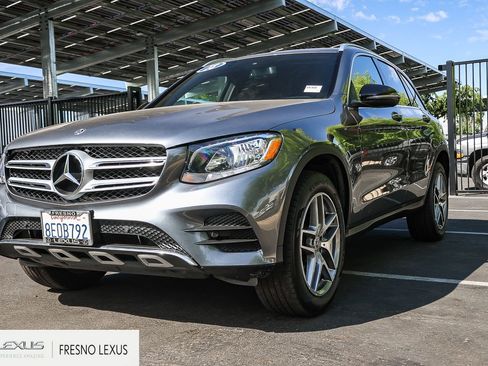 Used 2018 Mercedes-Benz GLC 300 image 3