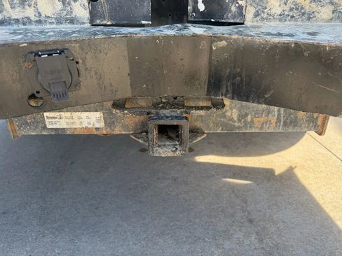 Used 2018 RAM 3500 Tradesman w/ Chrome Appearance Group image 41