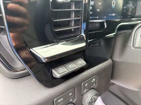 New 2026 Chevrolet Silverado 2500 ZR2 image 22