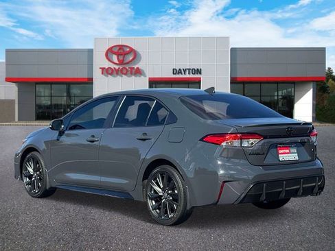 Used 2024 Toyota Corolla SE image 4