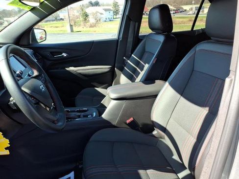 Used 2024 Chevrolet Equinox RS AWD/4WD image 13