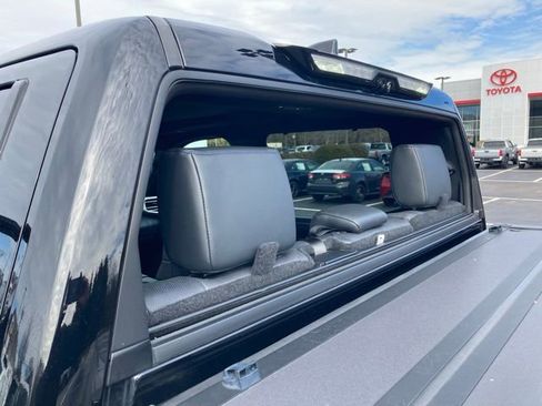 Used 2022 Toyota Tundra Platinum image 4