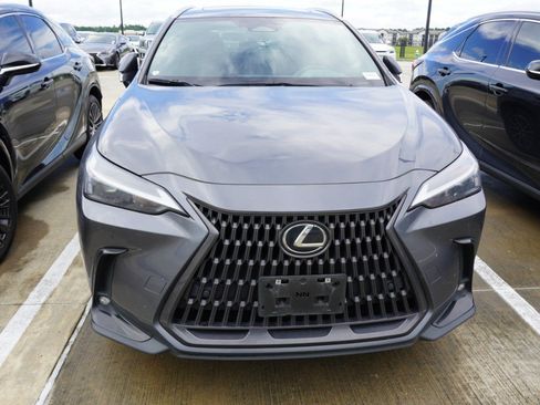 Used 2025 Lexus NX 250 FWD w/ Towing Package (2000 Lbs) image 2