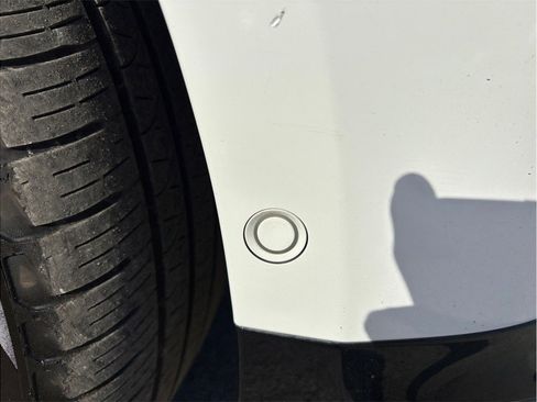 Used 2021 Land Rover Range Rover Sport HSE Silver Edition image 13