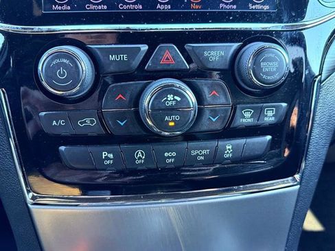 Used 2020 Jeep Grand Cherokee Altitude image 35