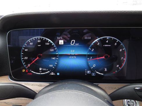 Used 2022 Mercedes-Benz E 350 4MATIC Sedan image 13