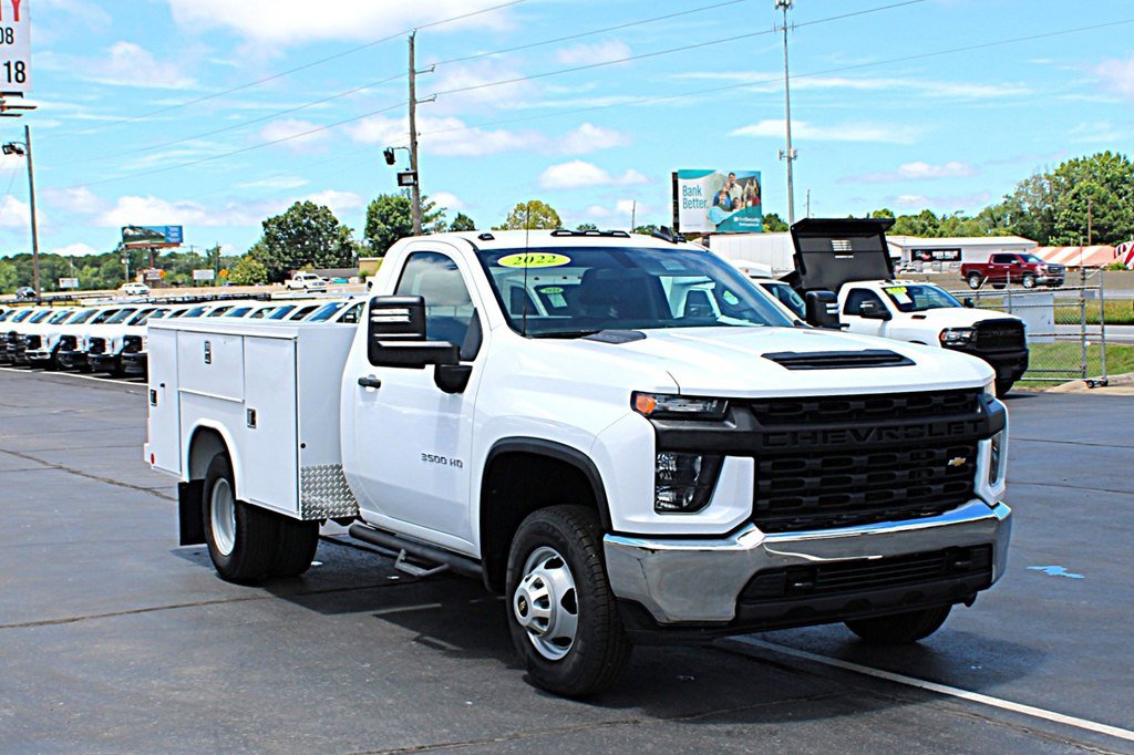 Used 2022 Chevrolet Silverado 3500 W/T w/ WT Convenience Package RWD image 3