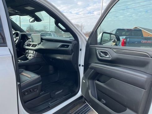 Used 2021 GMC Yukon AT4 w/ AT4 Premium Plus Package image 16