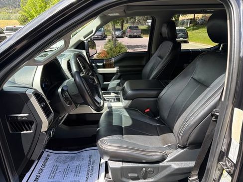 Used 2019 Ford F150 Lariat w/ Equipment Group 502A Luxury AWD/4WD image 9