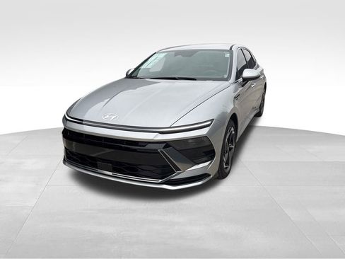 New 2026 Hyundai Sonata SEL image 1