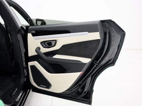 Used 2024 Lamborghini Urus S AWD/4WD image 61