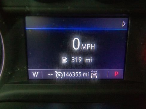 Used 2019 Chevrolet Silverado 1500 LT w/ All-Star Edition image 22