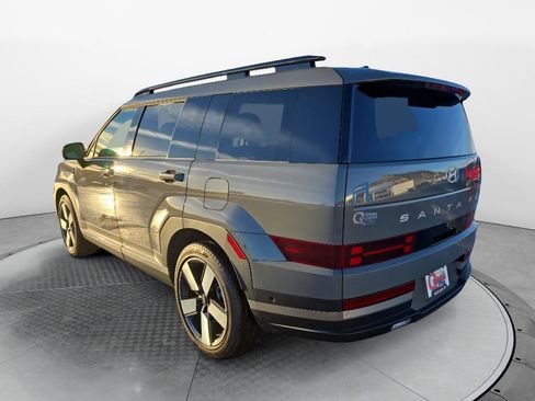 Used 2025 Hyundai Santa Fe Limited image 3