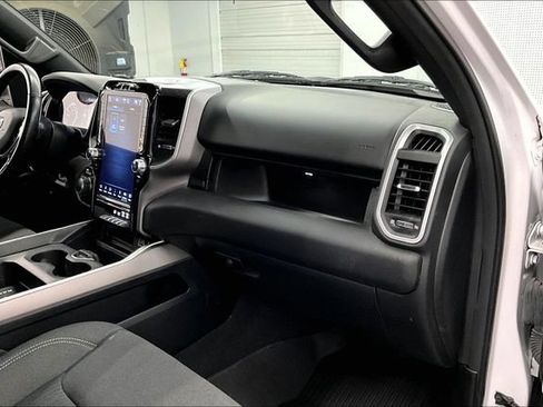 Used 2023 RAM 1500 Big Horn AWD/4WD image 19
