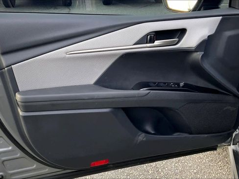 Used 2025 Toyota Camry SE image 20