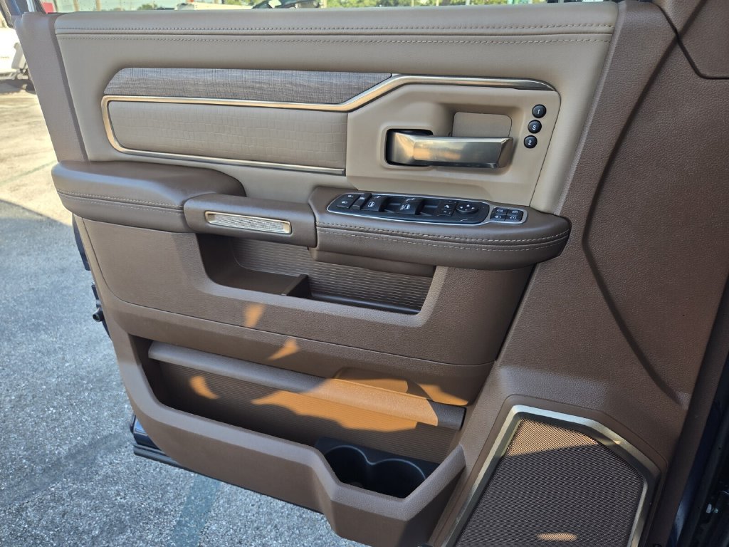 Used 2024 RAM 3500 Limited w/ Safety Group AWD/4WD image 19