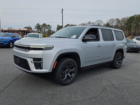 New 2026 Jeep Grand Wagoneer Limited image 3