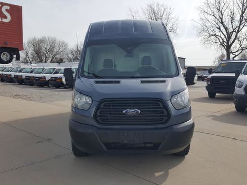 Used 2019 Ford Transit 250 148 High Roof Extended image 4
