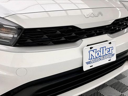 Used 2024 Kia Forte LXS image 28