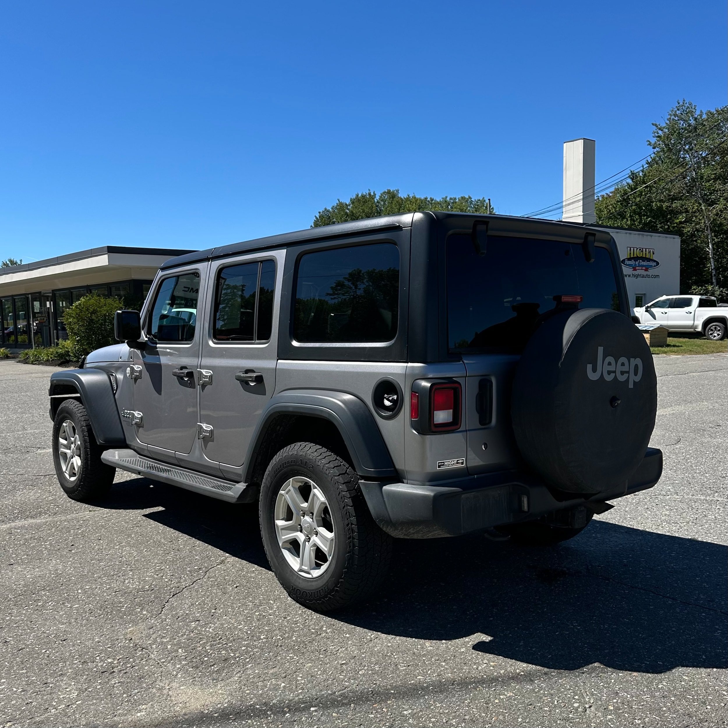Used 2018 Jeep Wrangler Unlimited Sport S AWD/4WD image 5