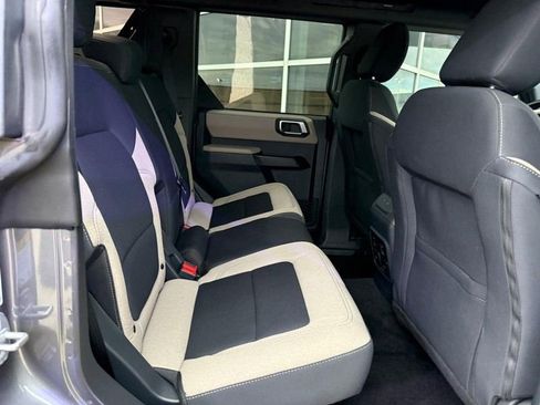 Used 2022 Ford Bronco Big Bend image 12