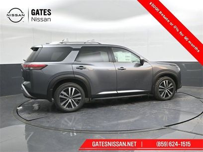 New 2025 Nissan Pathfinder Platinum